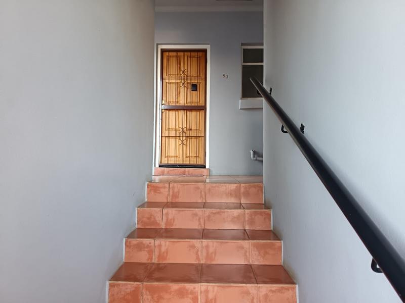 2 Bedroom Property for Sale in Northcliff Gauteng
