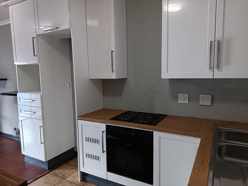 2 Bedroom Property for Sale in Northcliff Gauteng
