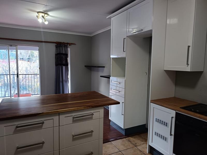 2 Bedroom Property for Sale in Northcliff Gauteng