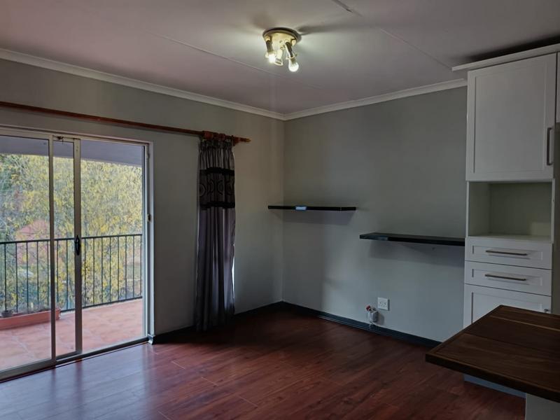 2 Bedroom Property for Sale in Northcliff Gauteng