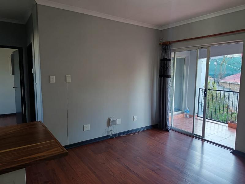 2 Bedroom Property for Sale in Northcliff Gauteng