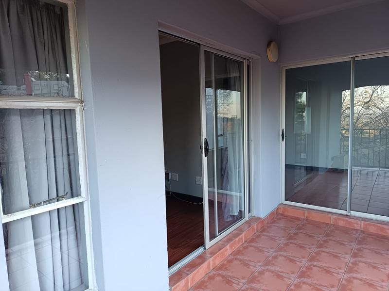 2 Bedroom Property for Sale in Northcliff Gauteng