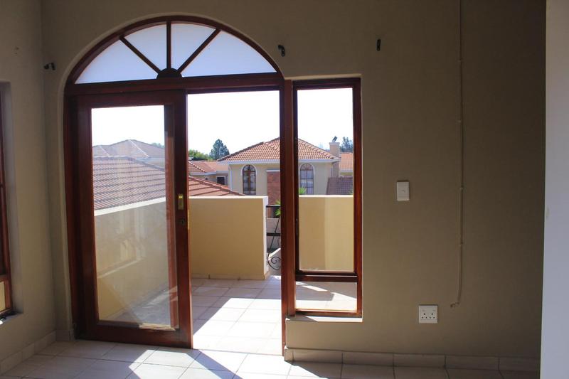 To Let 3 Bedroom Property for Rent in Broadacres Gauteng