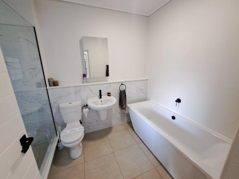 To Let 3 Bedroom Property for Rent in Mooikloof Gauteng