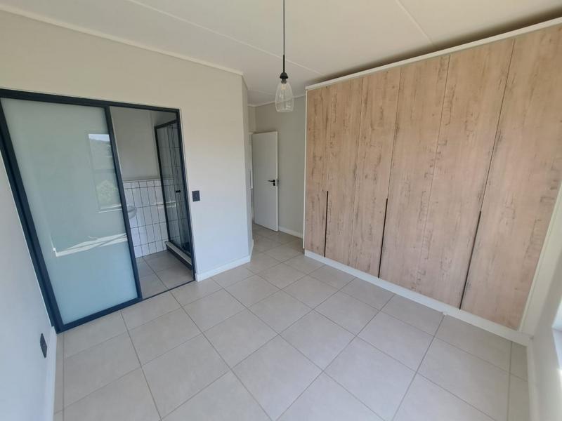 To Let 2 Bedroom Property for Rent in Mooikloof Gauteng