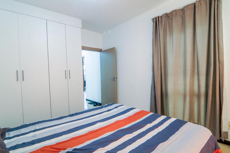 2 Bedroom Property for Sale in Lonehill Gauteng