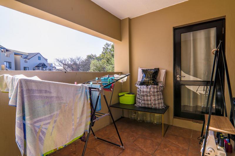2 Bedroom Property for Sale in Lonehill Gauteng
