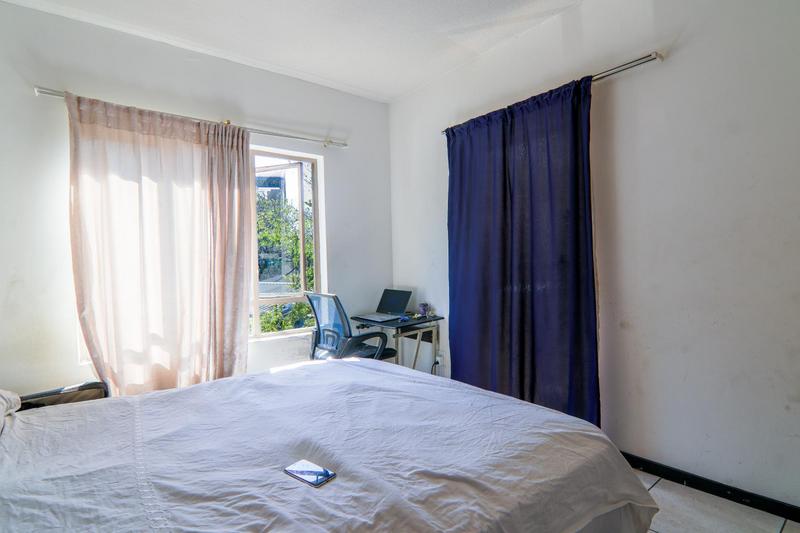 2 Bedroom Property for Sale in Lonehill Gauteng