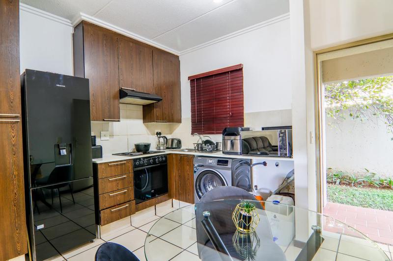 1 Bedroom Property for Sale in Lonehill Gauteng