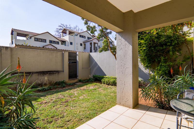 1 Bedroom Property for Sale in Lonehill Gauteng
