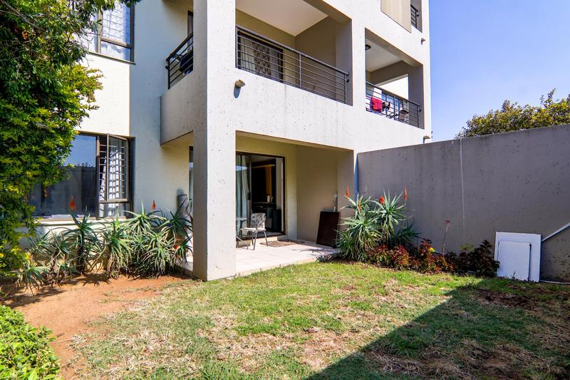 1 Bedroom Property for Sale in Lonehill Gauteng