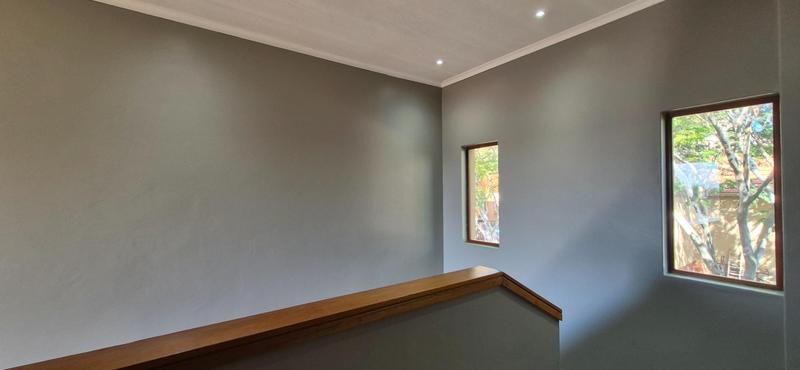 To Let 3 Bedroom Property for Rent in Midstream Estate Gauteng