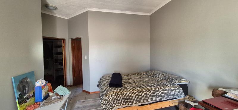 To Let 3 Bedroom Property for Rent in Midstream Estate Gauteng