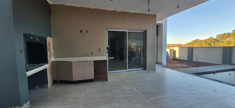 4 Bedroom Property for Sale in Fountainbrook Estate Gauteng