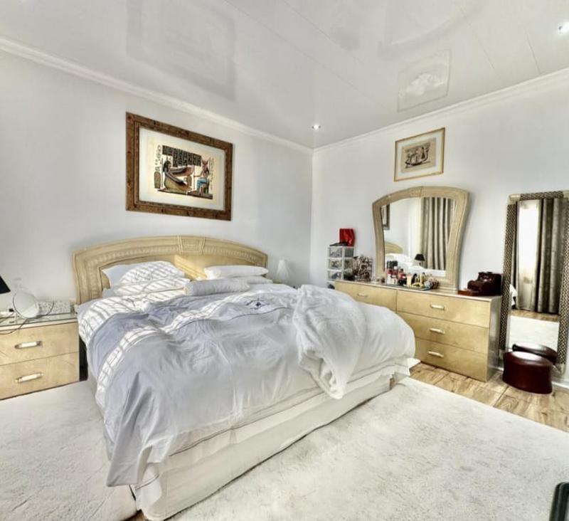3 Bedroom Property for Sale in Brackendowns Gauteng