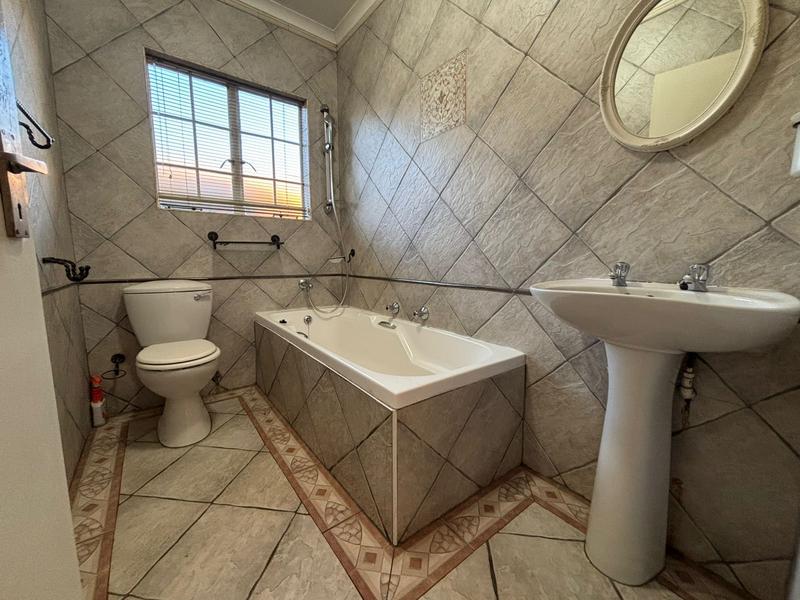 3 Bedroom Property for Sale in Bergbron Gauteng