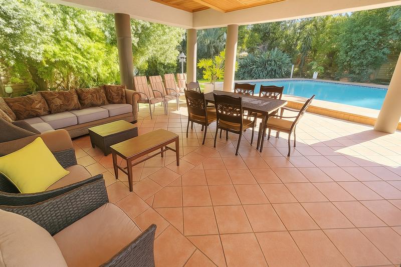 5 Bedroom Property for Sale in Wierda Park Gauteng