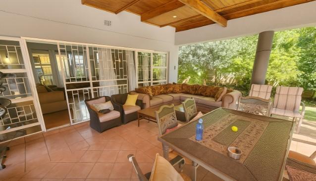 5 Bedroom Property for Sale in Wierda Park Gauteng