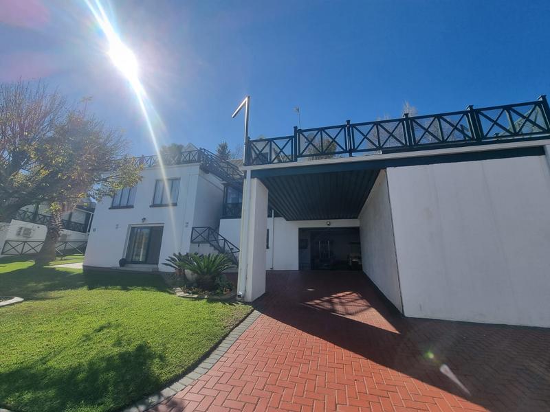 5 Bedroom Property for Sale in Vaalview Gauteng