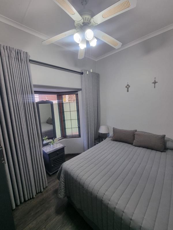 5 Bedroom Property for Sale in Vaalview Gauteng