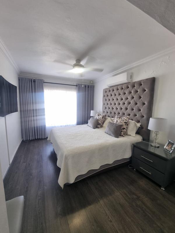 5 Bedroom Property for Sale in Vaalview Gauteng