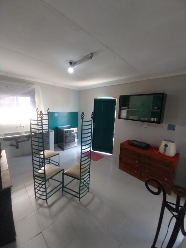 To Let 2 Bedroom Property for Rent in Laudium Gauteng