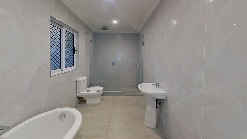 5 Bedroom Property for Sale in Wierda Park Gauteng