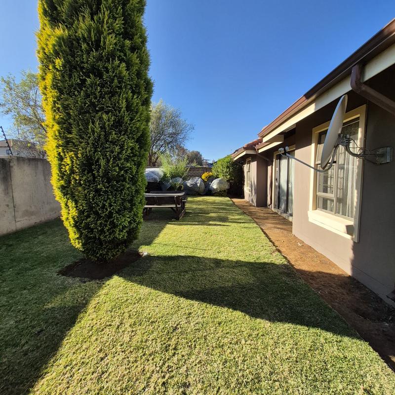 3 Bedroom Property for Sale in Parkrand Gauteng