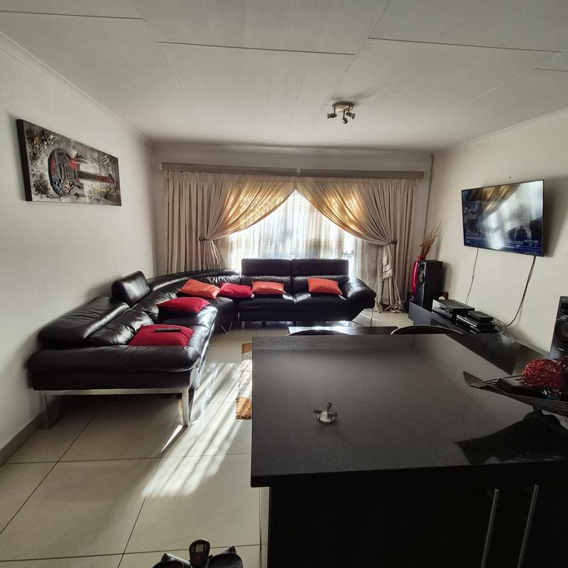 3 Bedroom Property for Sale in Parkrand Gauteng