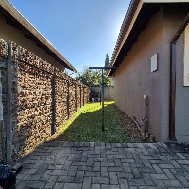 3 Bedroom Property for Sale in Parkrand Gauteng