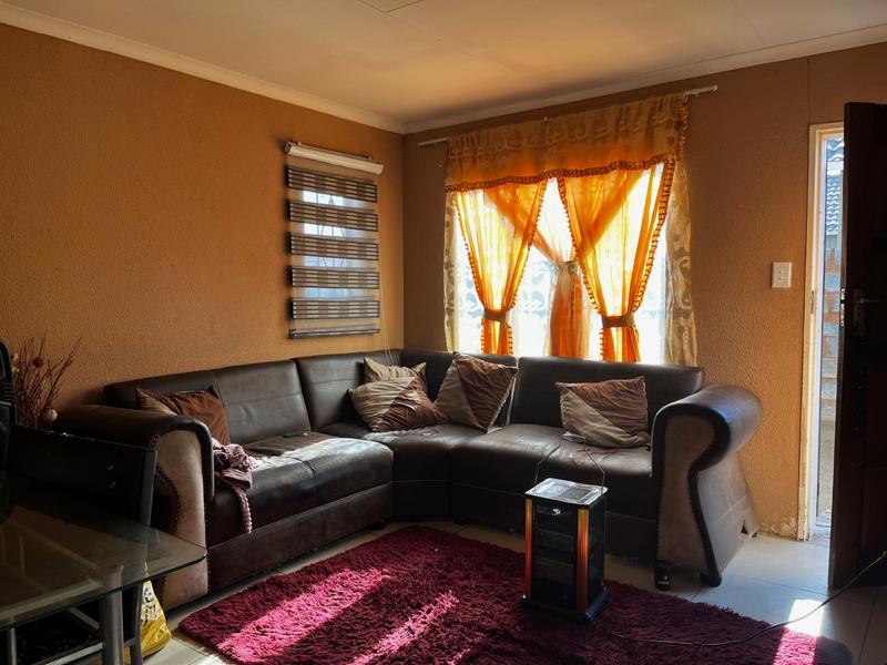 2 Bedroom Property for Sale in Windmill Park Gauteng