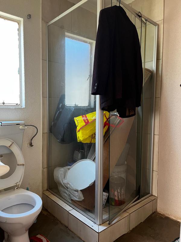 2 Bedroom Property for Sale in Windmill Park Gauteng