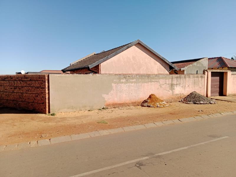 2 Bedroom Property for Sale in Mabuya Park Gauteng