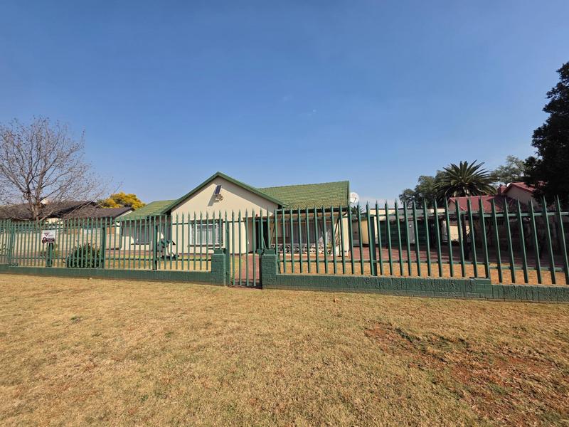 3 Bedroom Property for Sale in Elspark Gauteng
