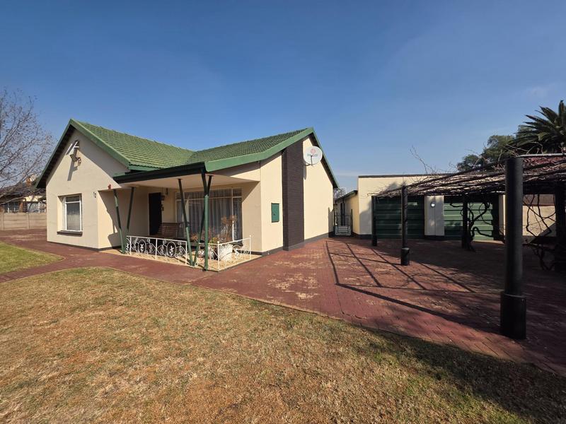 3 Bedroom Property for Sale in Elspark Gauteng