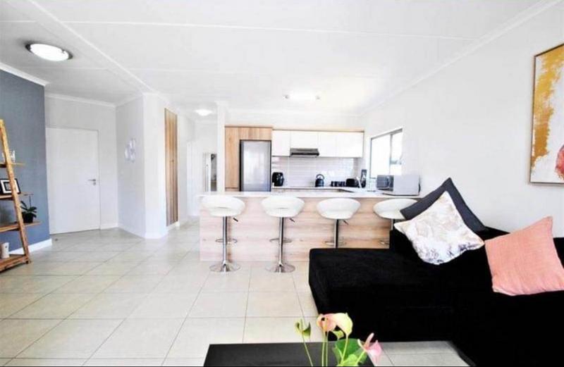 To Let 2 Bedroom Property for Rent in Linbro Park Gauteng