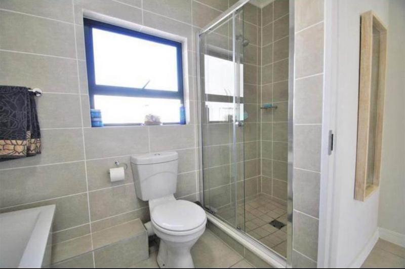 To Let 2 Bedroom Property for Rent in Linbro Park Gauteng