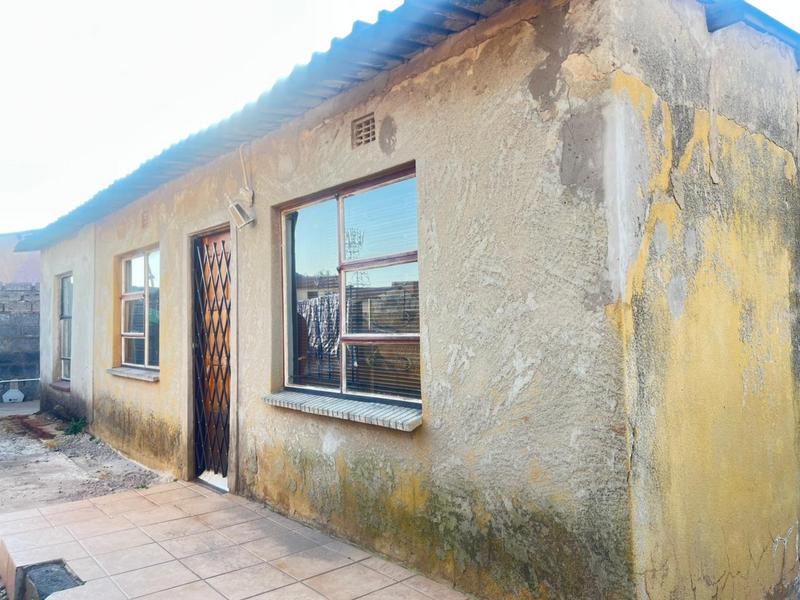 2 Bedroom Property for Sale in Tembisa Gauteng