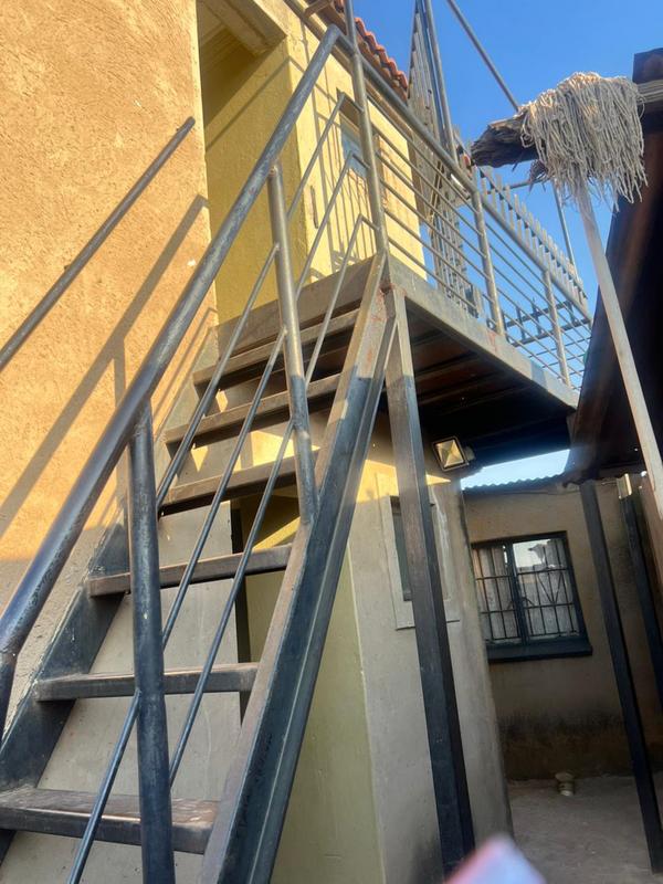 2 Bedroom Property for Sale in Tembisa Gauteng
