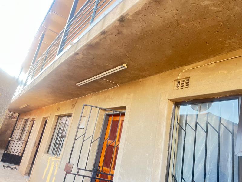 2 Bedroom Property for Sale in Tembisa Gauteng