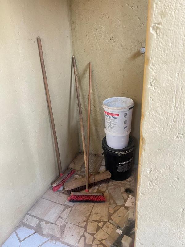 2 Bedroom Property for Sale in Tembisa Gauteng