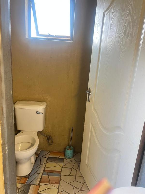 2 Bedroom Property for Sale in Tembisa Gauteng