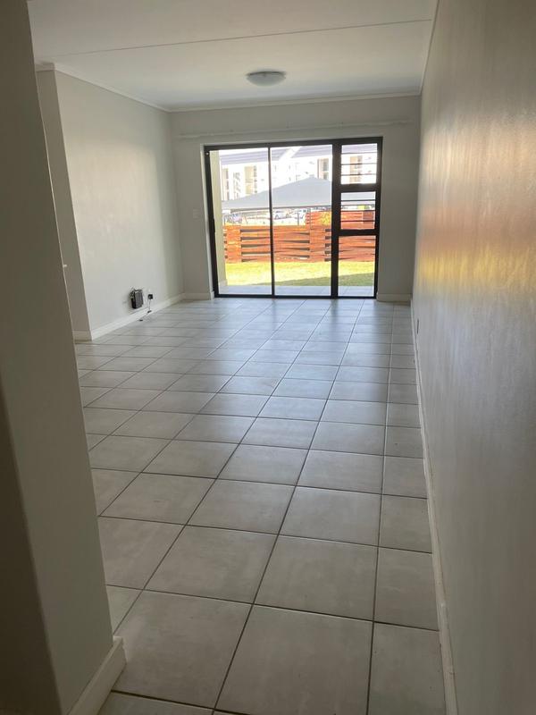 To Let 3 Bedroom Property for Rent in Silver Lakes Gauteng