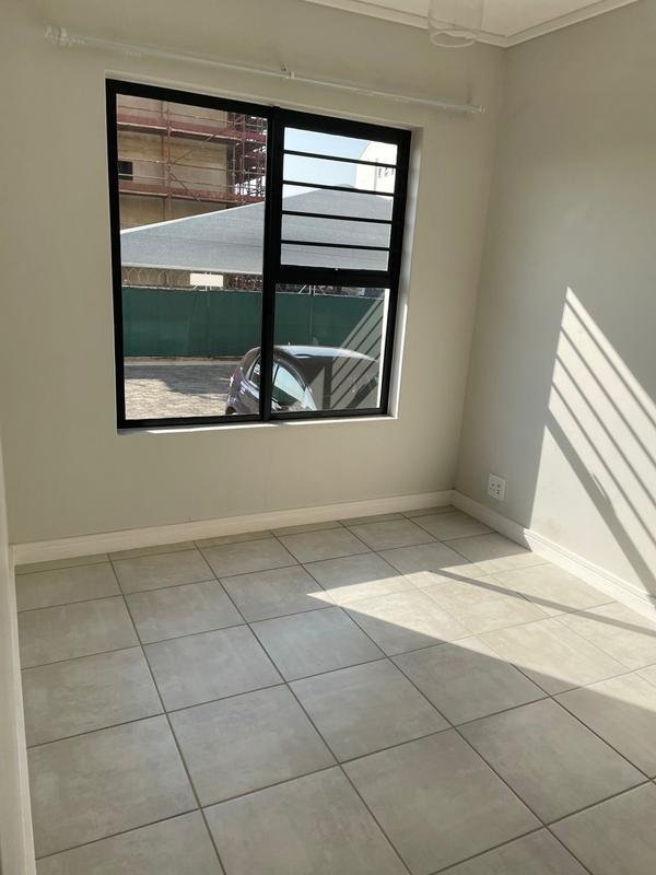 To Let 3 Bedroom Property for Rent in Silver Lakes Gauteng