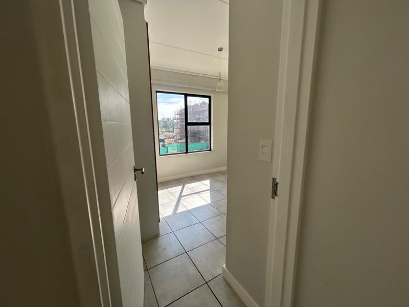 To Let 3 Bedroom Property for Rent in Silver Lakes Gauteng