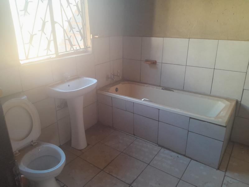 2 Bedroom Property for Sale in Palm Ridge Gauteng