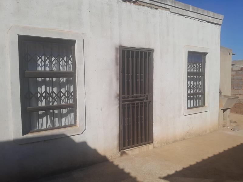 2 Bedroom Property for Sale in Palm Ridge Gauteng