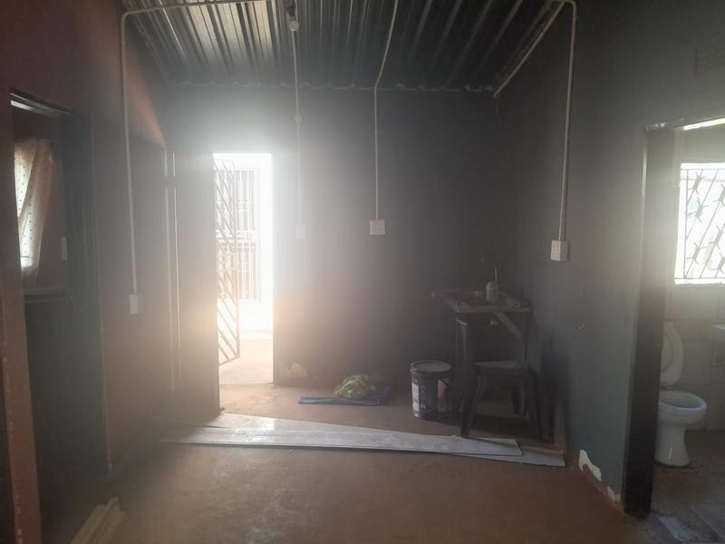 2 Bedroom Property for Sale in Palm Ridge Gauteng