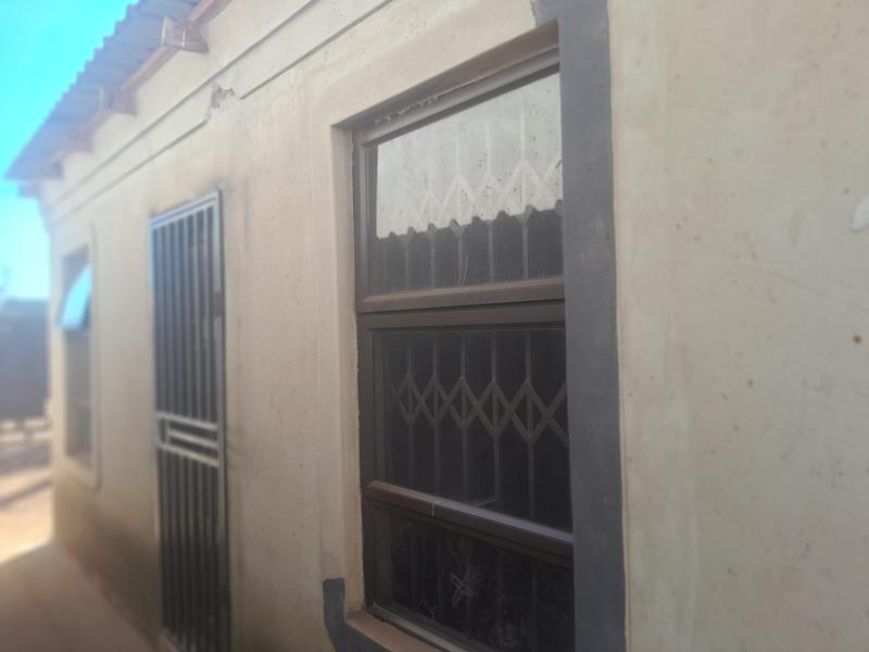 2 Bedroom Property for Sale in Palm Ridge Gauteng