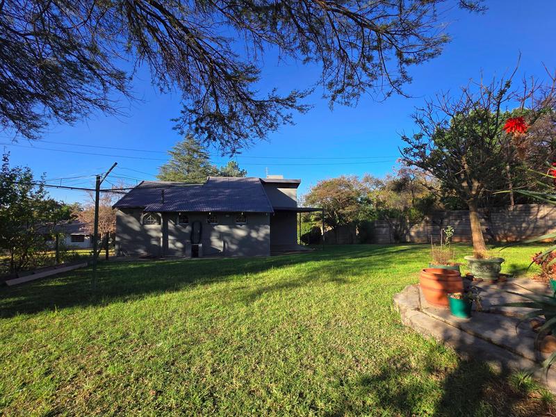 To Let 1 Bedroom Property for Rent in Zonnehoewe A H Gauteng